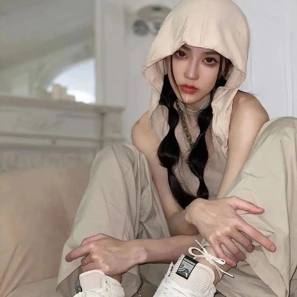使君有妇